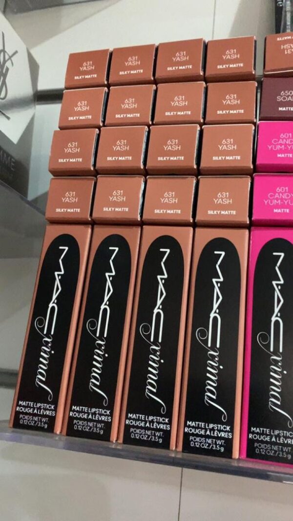 High End Makeup Pallet - Image 8