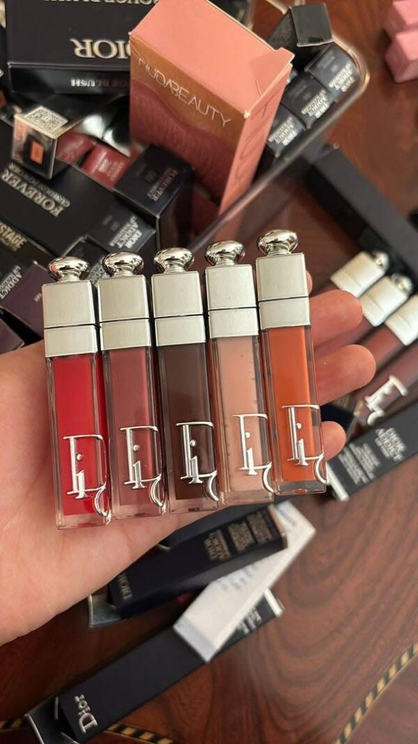 High End Makeup Pallet - Image 6