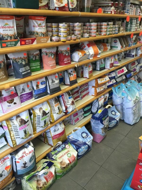 Pet Supplies Pallet - Image 2